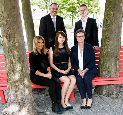 (v.l.) Maja Queiser, Anne Baldauf, Dr. Kerstin Junghans, Prof. Dr. Henning Rosenau, Jonas Knorre